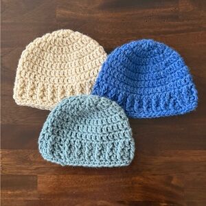 Cozy Knit Kids Beanie Set - Blue, Cream, and Light Blue
